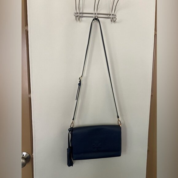Tory Burch Handbags - Tory Burch Navy Blue Thea Leather Crossbody Bag Purse